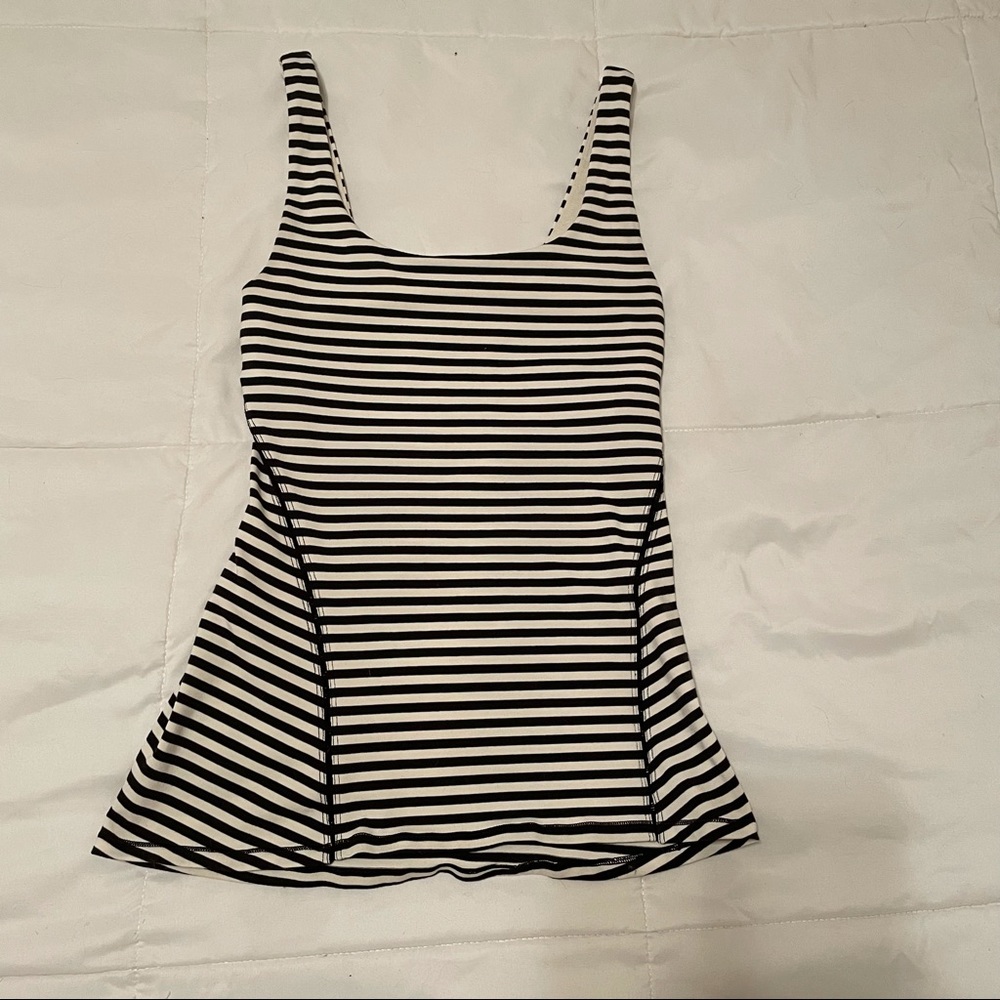 Lululemon Tank (Size 4)